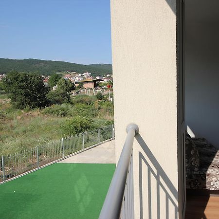 Menada Butterfly Apartment Свети-Влас Экстерьер фото